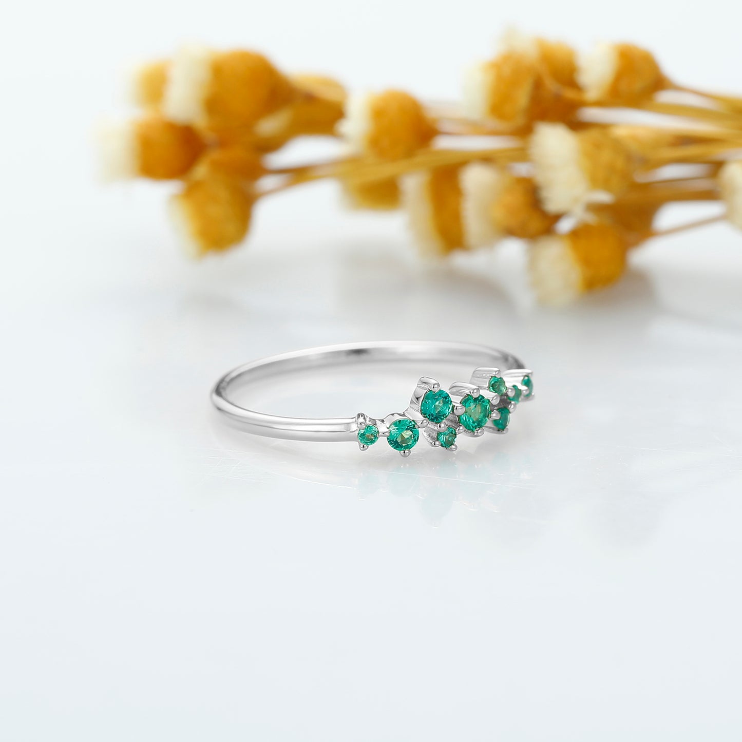 Nature Inspired 0.179 Carat Round Cut Emerald Wedding Ring In 925 Sterling Siliver