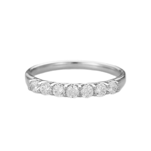 Elegant Round Cut Promise Wedding Band Gifts For Womnen