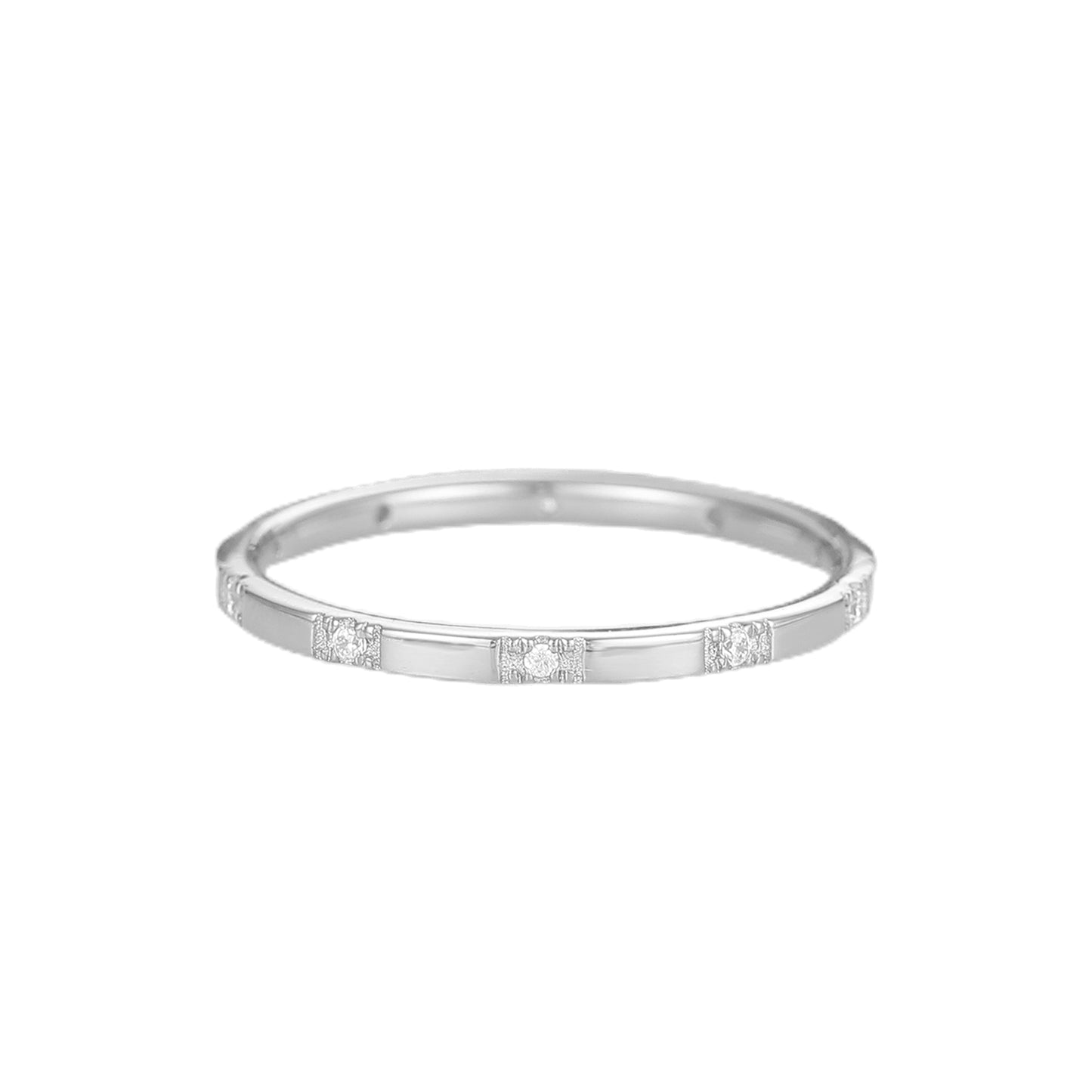 Unique Design Round Cut Full Eternity Wedding Band In 925 Sterling Silver